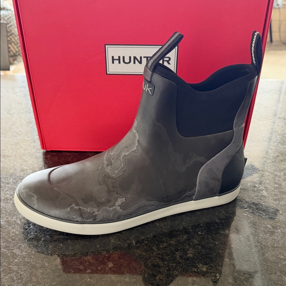 Huk Charcoal and White Performance Boots - Picture 3 of 9